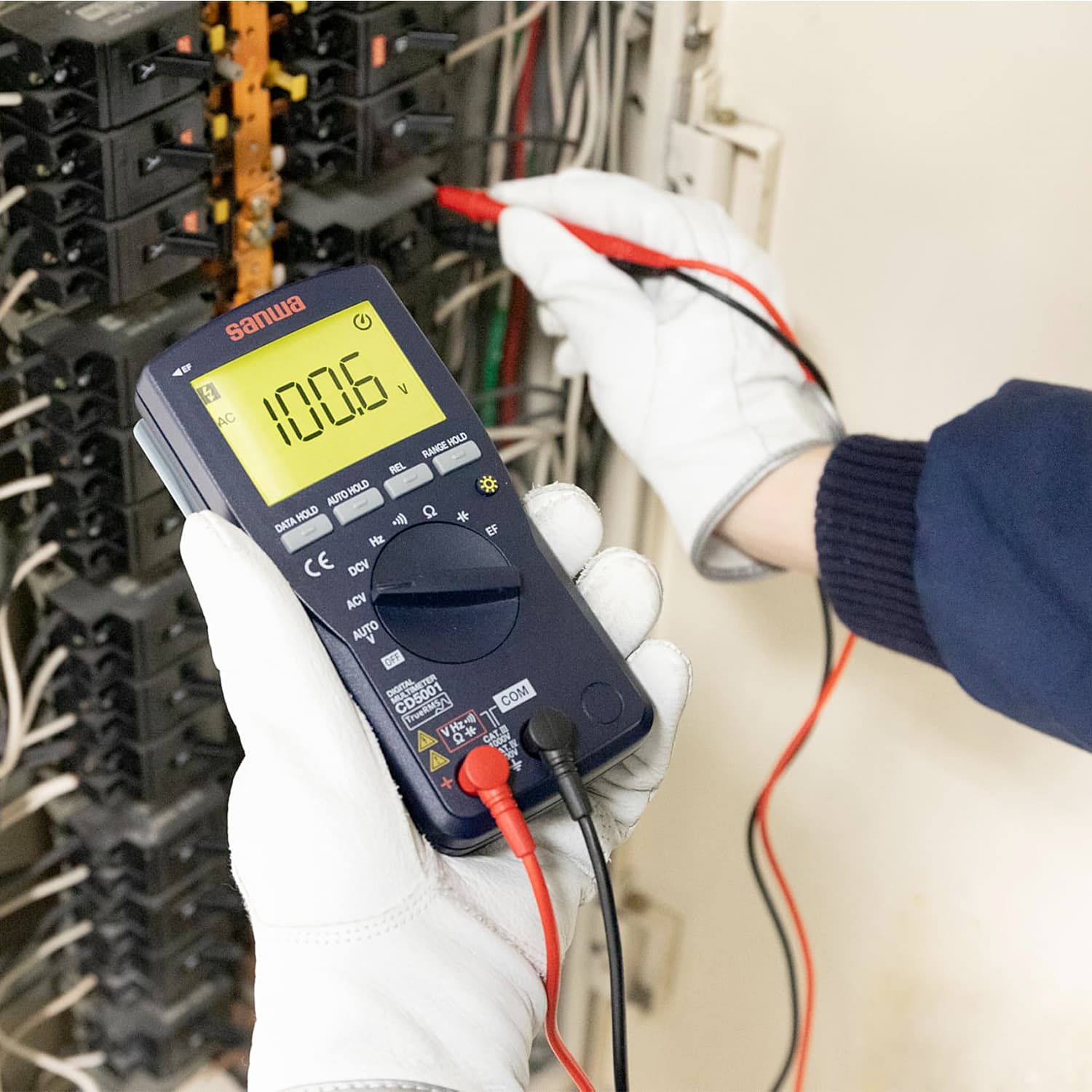 Sanwa 4 Digit / 9999 Count TRMS Digital Multimeter, CD5001 — view 5