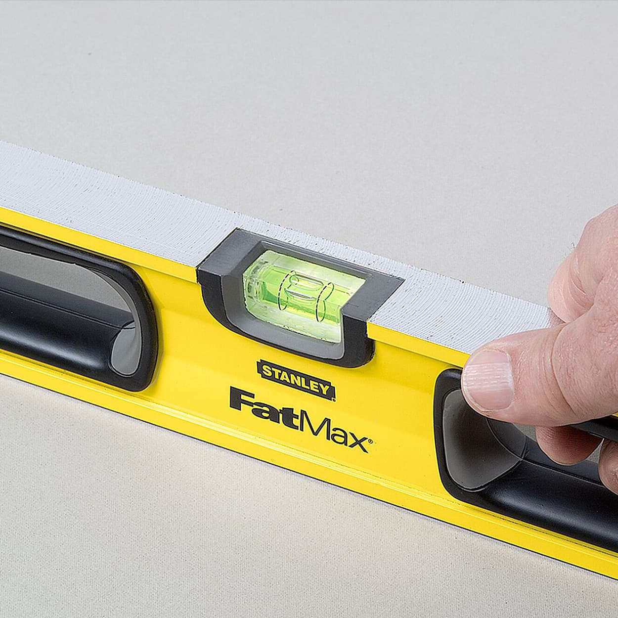 Stanley 180 cm / 3 Vials FatMax Non-Magnetic Box Level, 1-43-572 — view 3