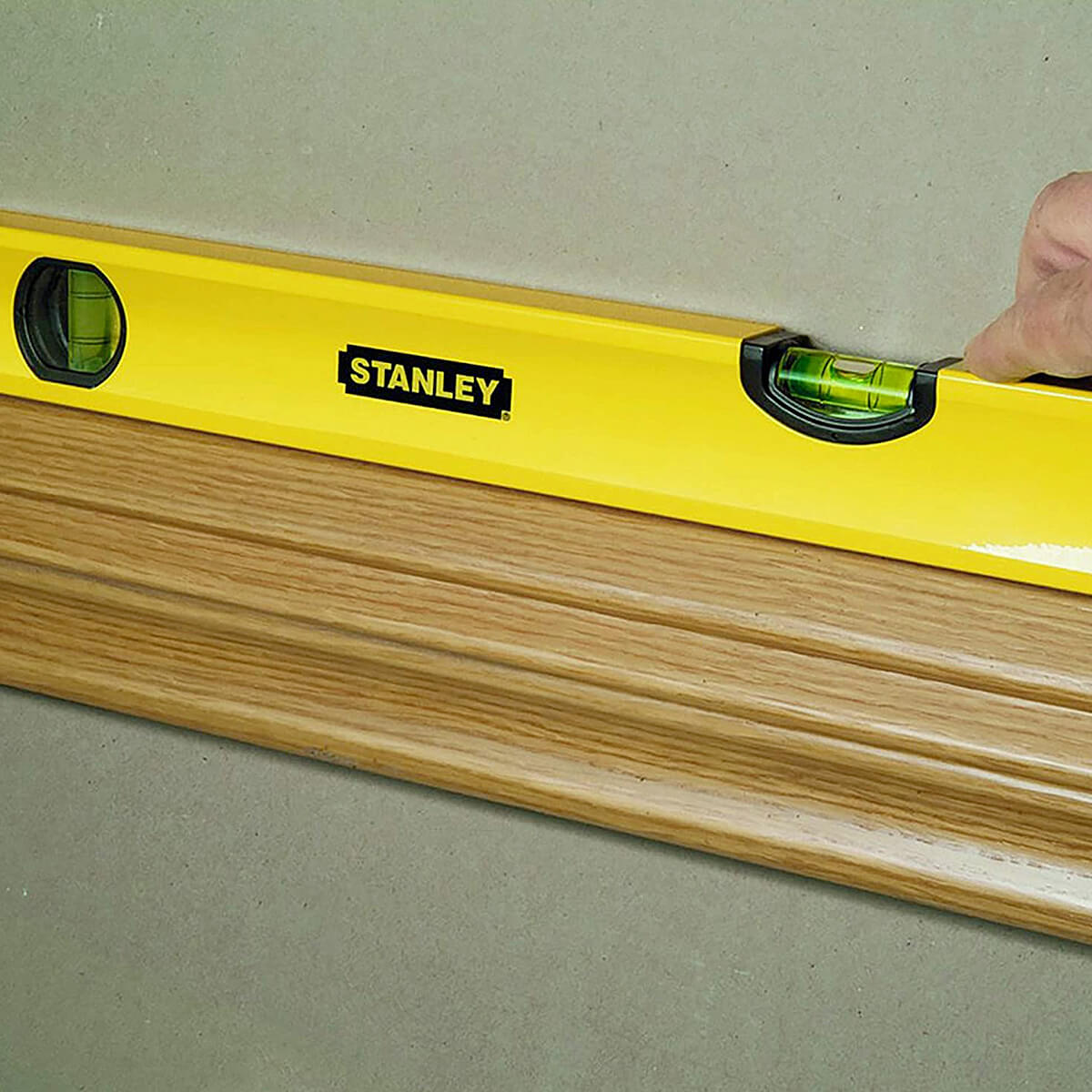 Stanley 60 cm Classic Aluminium Box Level, STHT43103-812 — view 3