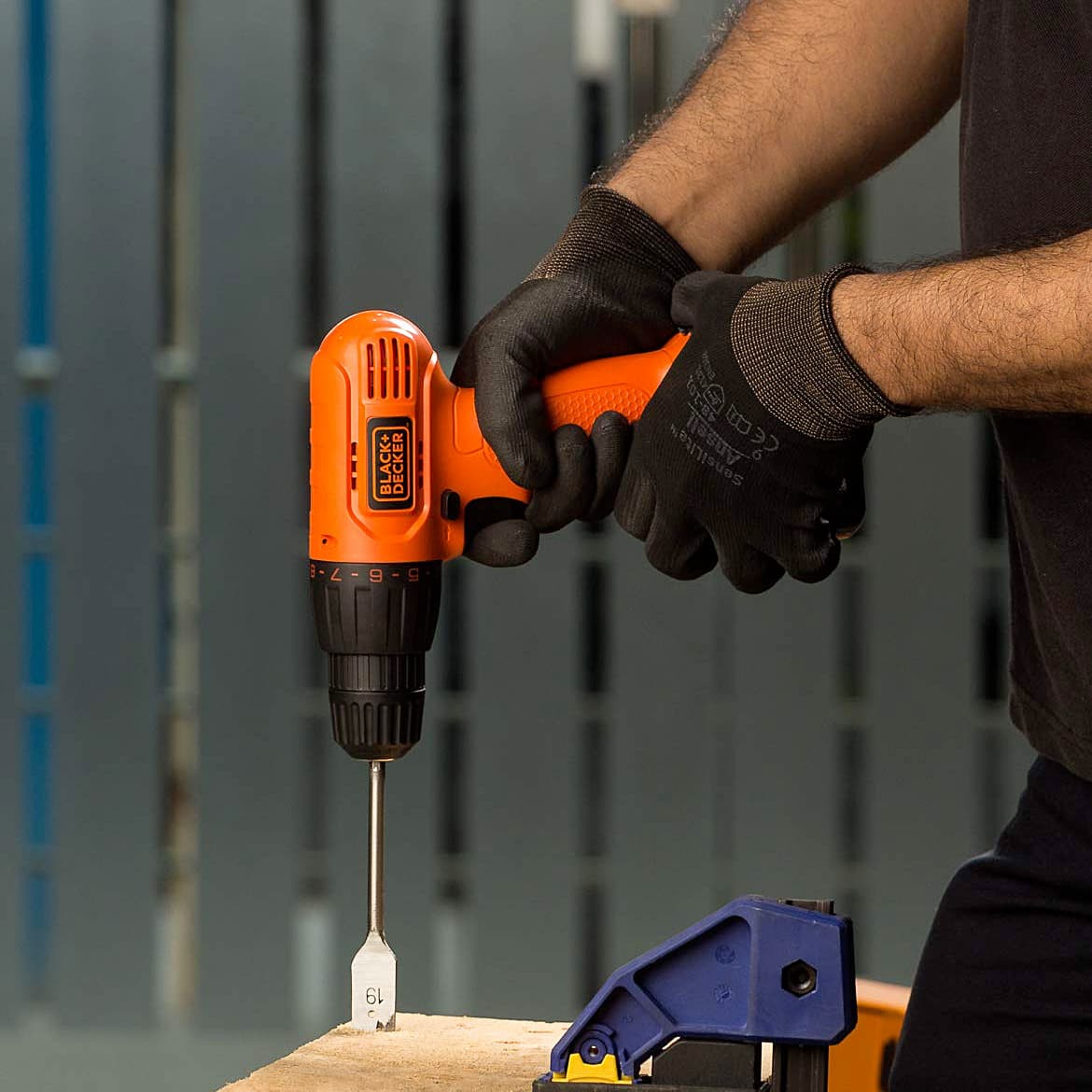 Black+Decker 12V / 10mm Ni-Cd Cordless Drill/Driver With Keyless Chuck & (Pack of 50 Pcs) Accessories Kitbox, CD121K50-IN — view 6