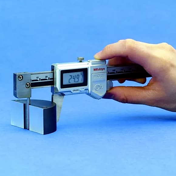 Mitutoyo 150 mm / 6 inch Digital ABS Tube Thickness Caliper with Thumb Roller, 573-761-20 — view 3