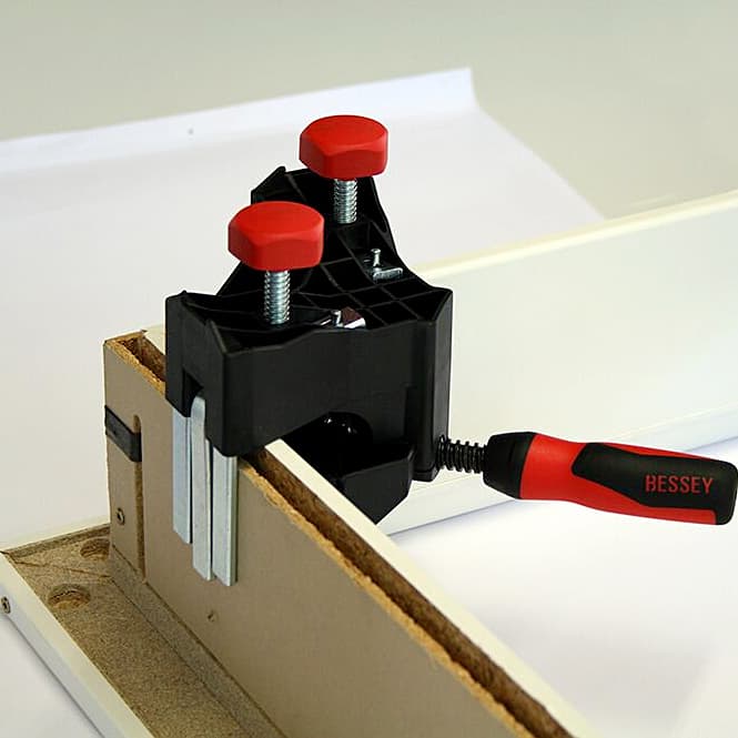 Bessey 8 - 30 mm Angle Door Frame Straightening Clamp, WTR — view 3