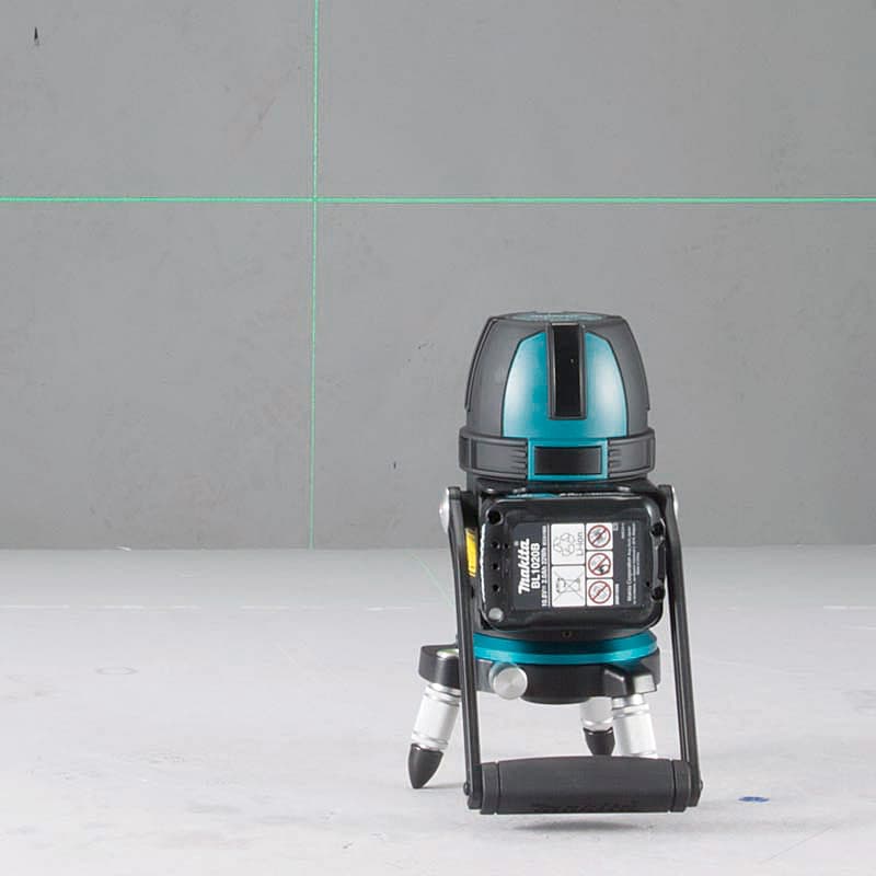 Makita 12V max CXT Li-Ion Rechargeable Green Multi Line Laser (Bare Tool), SK312GDZ — view 2