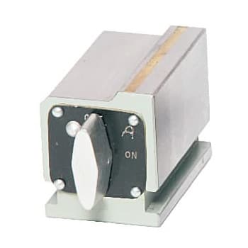 Magnetic Universal Block